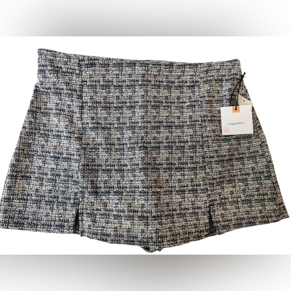 NWT Originality Mini Skort